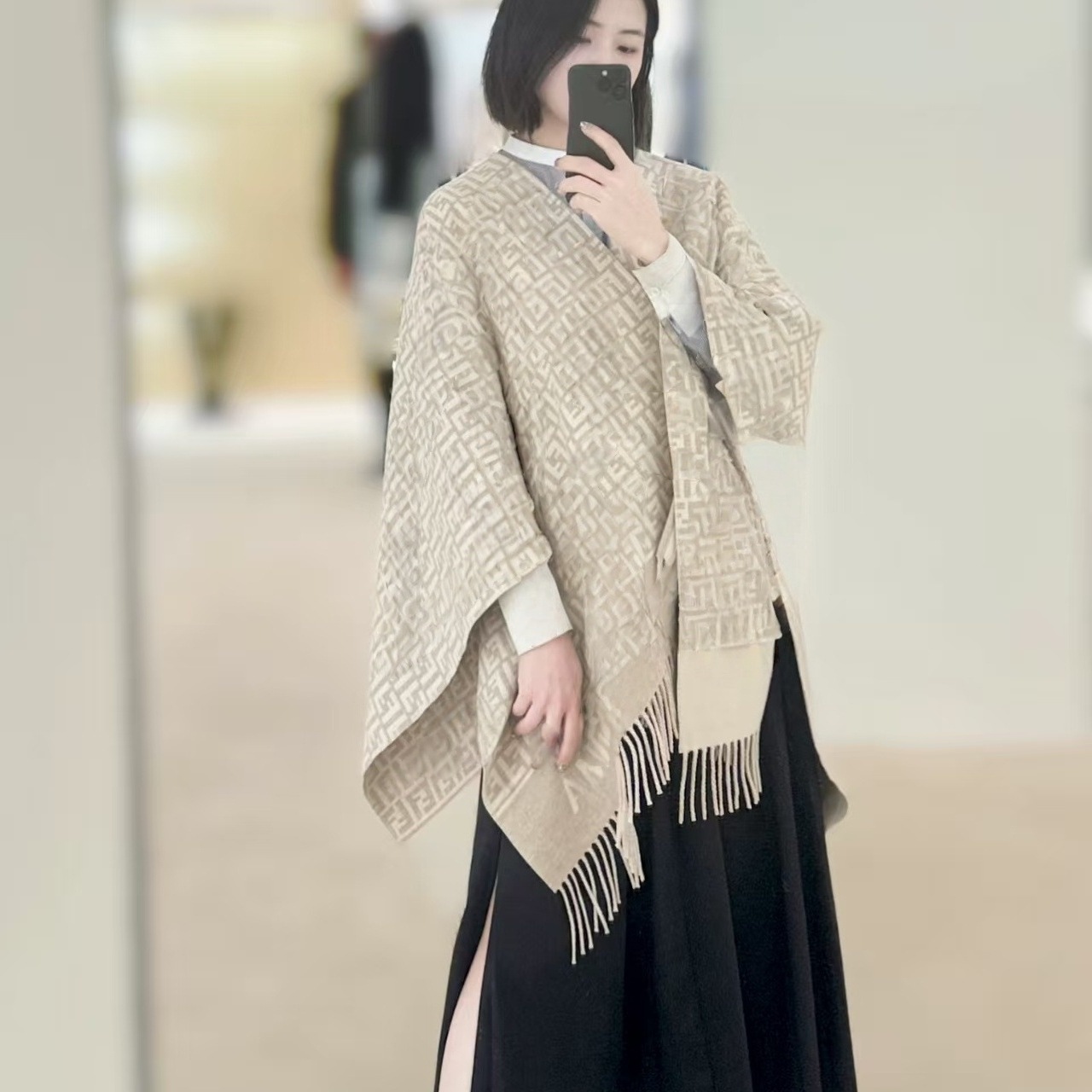 작은 F 양면 베이지