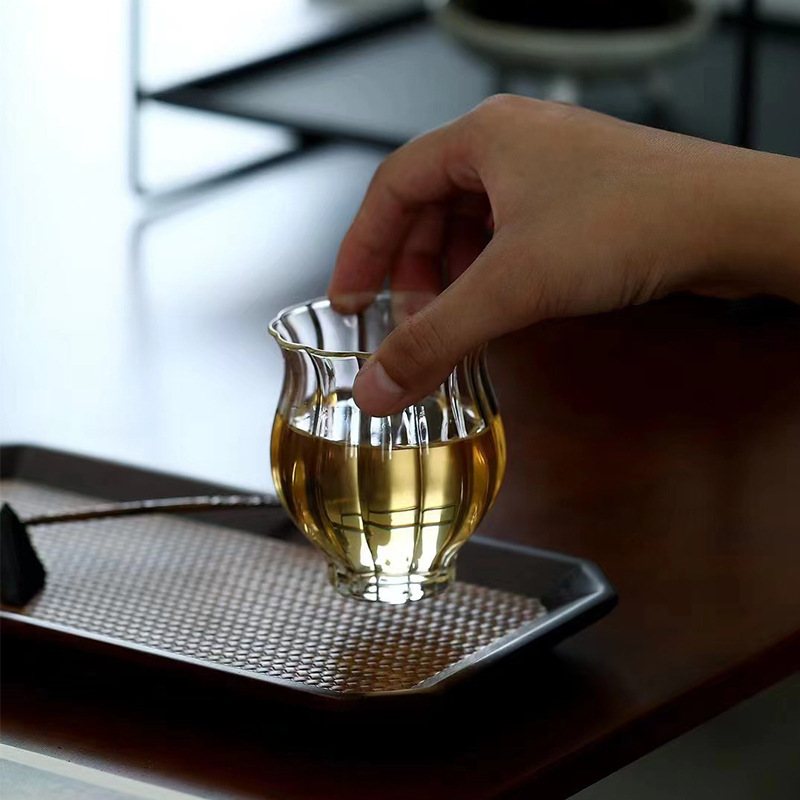 Glass tea cup for home use