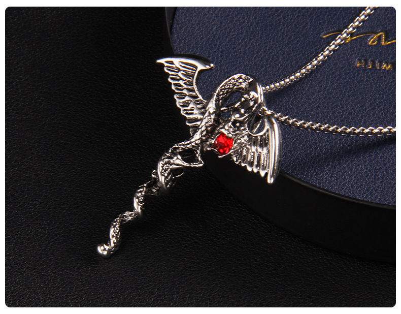 Hip-Hop Dragon Stainless Steel Plating Rhinestones Pendant Necklace 1 Piece
