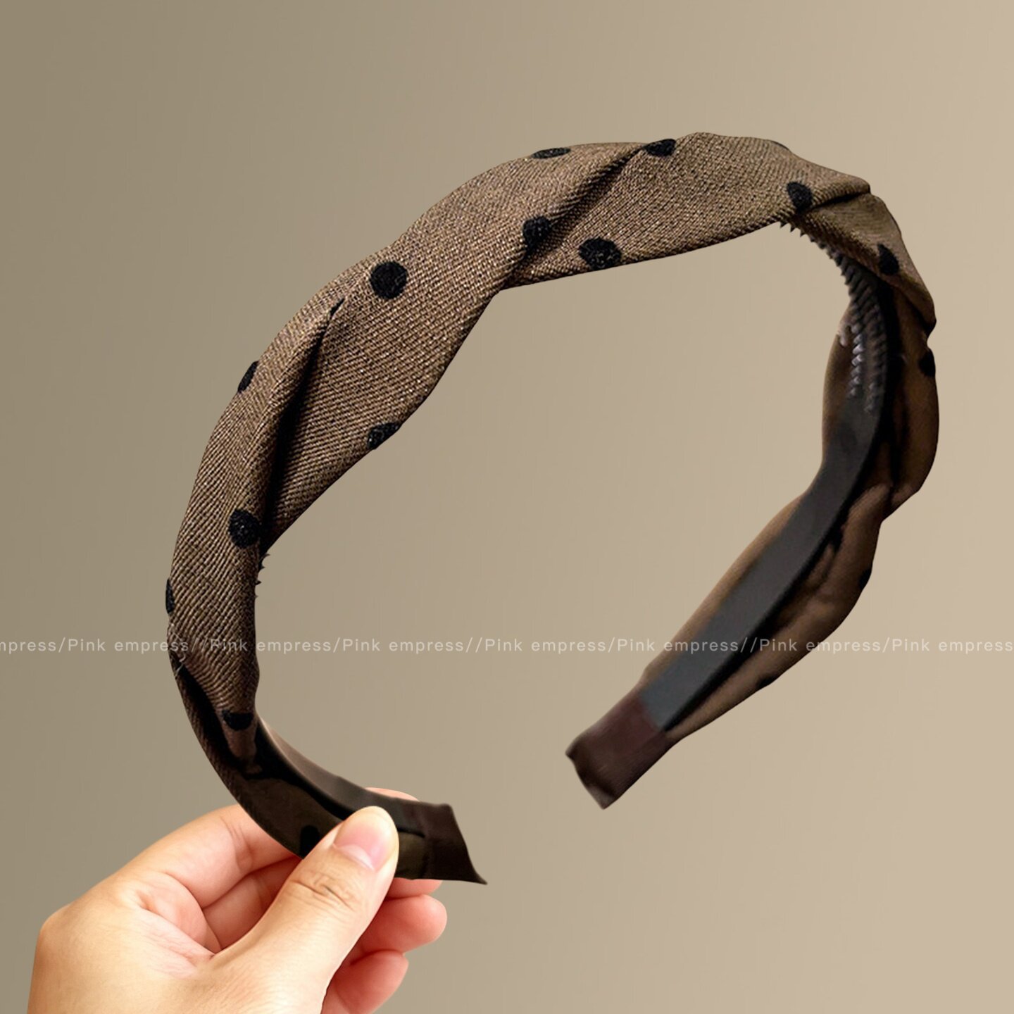 Diadema alta para mujer, nueva colección 2026, accesorio para el cabello estilo Chanel francés, elegante banda ancha para el cabello.