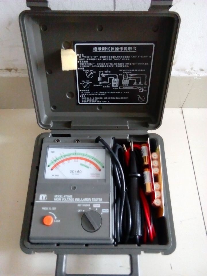 兆欧表 型号:YS16-NL3102库号：M265775电阻测量仪表