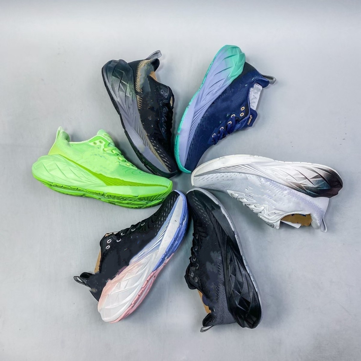 Comfortable breathable running sneakers platform