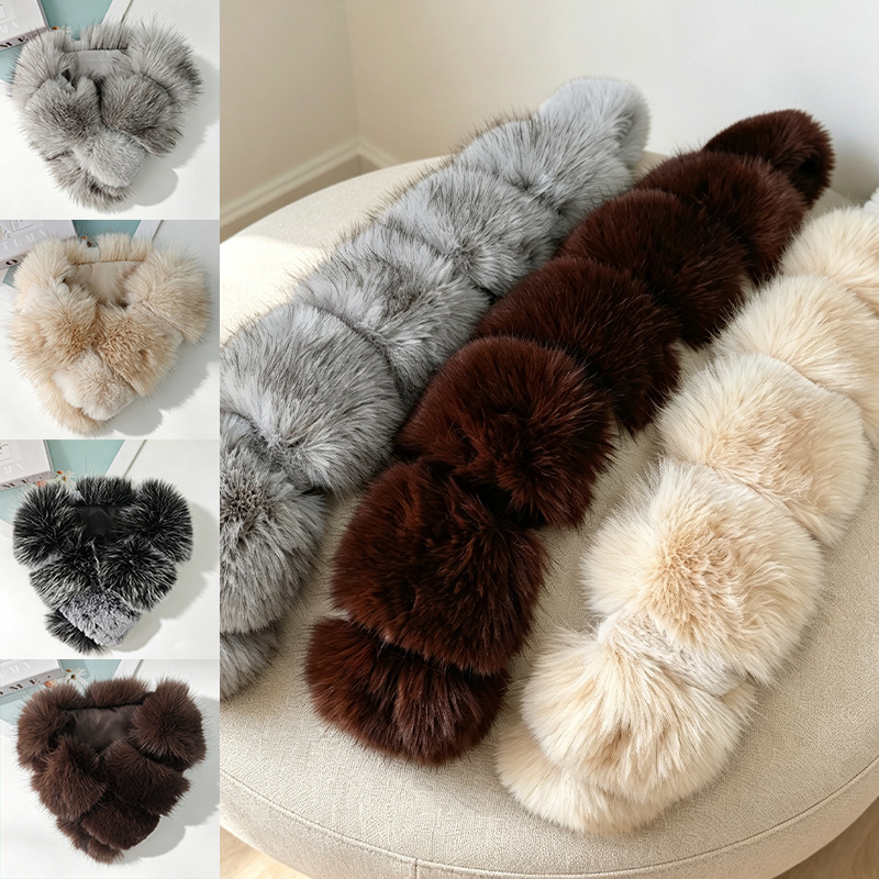 Autumn and winter warm, thickened faux fox fur scarf, faux fur plush neck warmer, face-slimming fluffy scarf, pull-over style