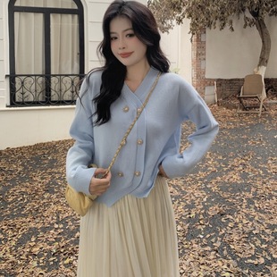 搭配半身紗裙毛衣女短款外套法式溫柔設計不規則針織開衫秋冬