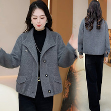 时尚短款外套女2025年冬季新款韩版气质通勤单排扣女士流行上衣
