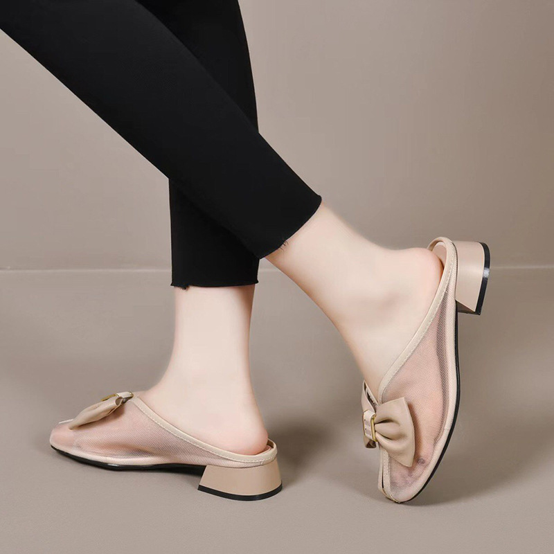 Dép sandal nữ bít mũi lưới da thật đế bệt phong cách tiên nữ — Màu đen
