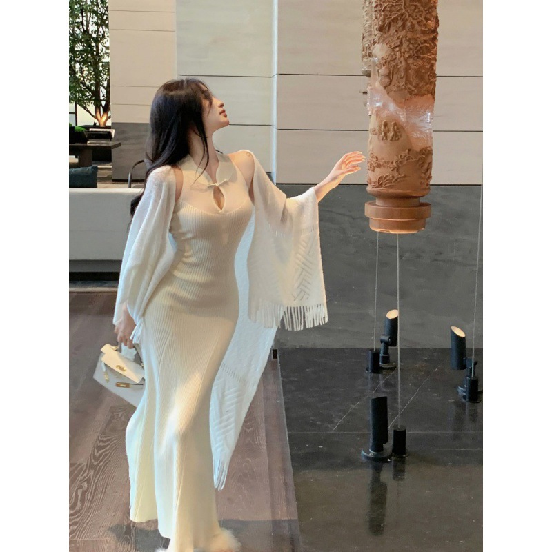 New Chinoiserie Button Improved Cheongsam Dress Women's Spring Knitted Skirt Gentle Style Sleeveless Slim Fishtail Long Skirt