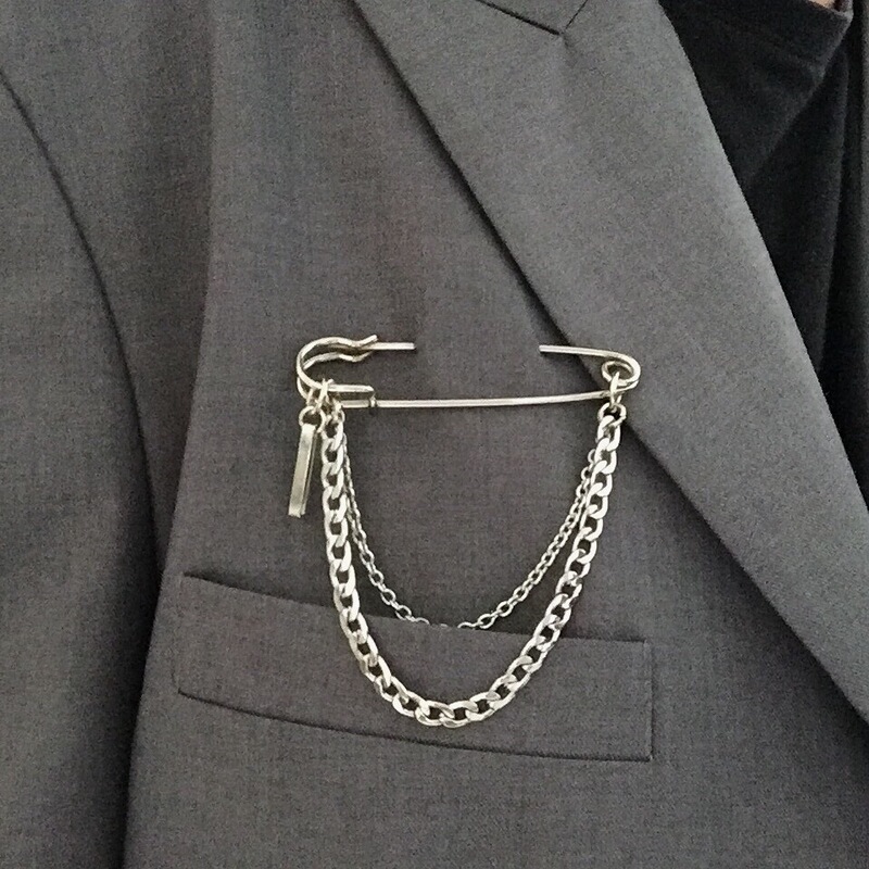 Ins小衆レトロペンダント街頭土酷金属ヒップホップアクセサリーパンクチェーン大ピンブローチ|undefined