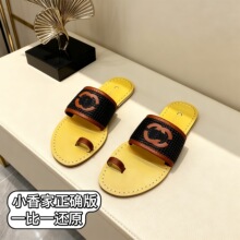 ��Ҹ߰汾2026�¿�r��ƽ��һ����Ь�⴩һ�_��ɳ���ȼٛ����_�R