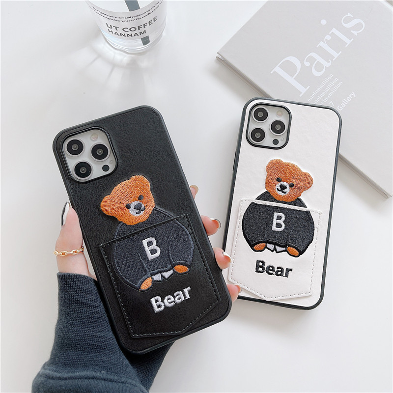 Cartoon Style Letter Bear Pu Leather   Phone Accessories display picture 1