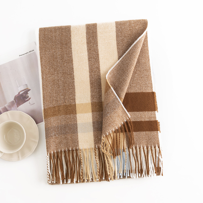 Neuer karierter Winterschal mit bedruckten Quasten und Kaschmirimitatschal, modischer und süßer Schal, mittellanger, dicker, warmer Schal_voghion.com