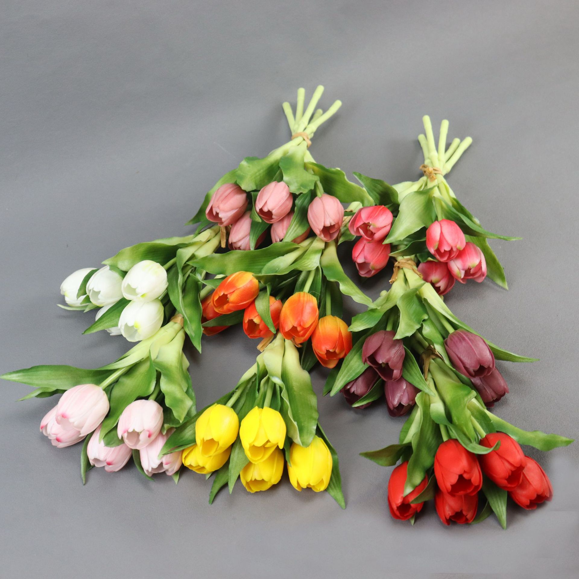 5 flores ramas cortas 28CM mano pegamento suave sensación de tulipas flores simuladas decoración de flores flores falsas ramo de flores