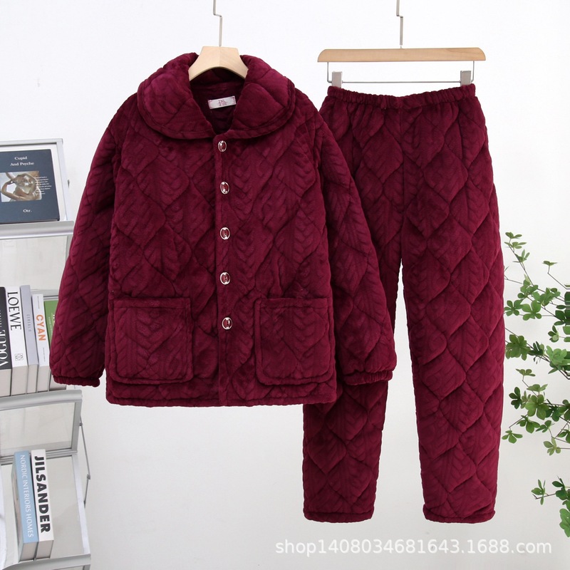 Winter middle-aged and elderly mothers quilted pajamas three-layer thickened coral fleece home wear women's plus size pajamas suit