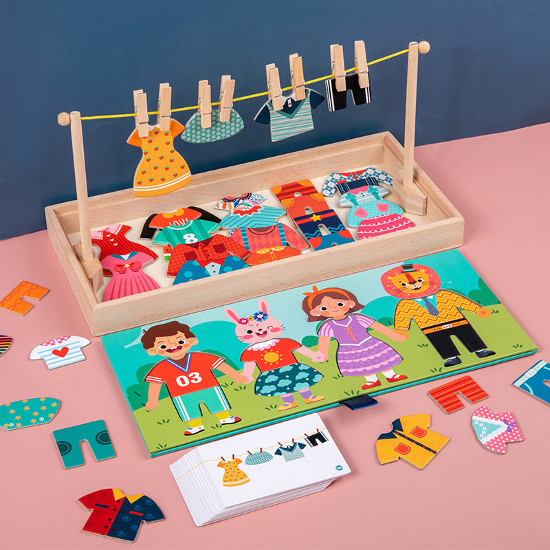 Juego de Secar y Cambiar Ropa de Madera para Niños