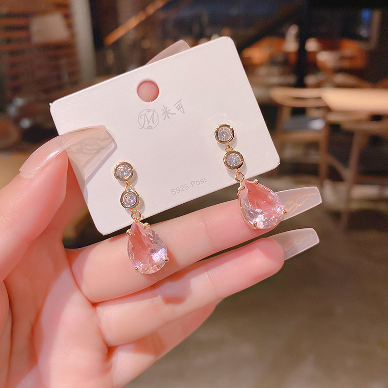 Korean Style Zircon Fashion Geometric Tassel Pendant Earring Copper Ear Jewelry display picture 22