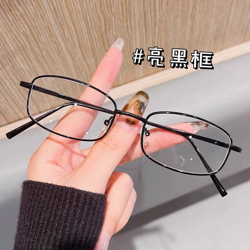 レトロ金糸メガネの女性近視はレンズの穏やかな長方形のメガネの枠のすっぴんの純粋な欲insの小さい枠の男を配合することができます。|undefined