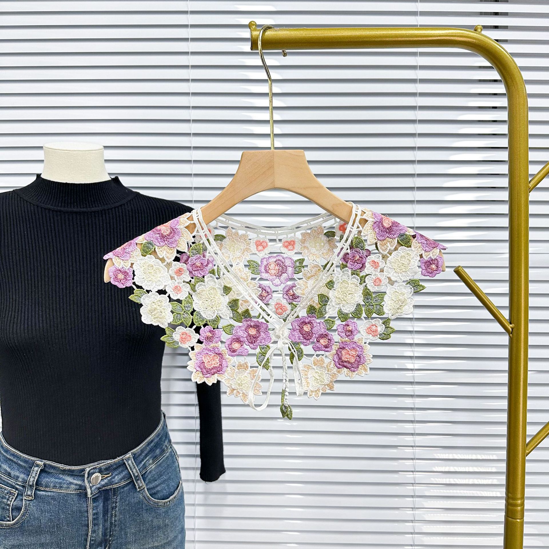 跨境熱銷水溶刺繡花卉領花鏤空花朵系帶領子服裝襯衣連衣裙裝飾領