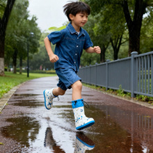 男学生雨鞋套儿童女加厚骑车高筒防沙耐磨骑行登山脚套pvc防水
