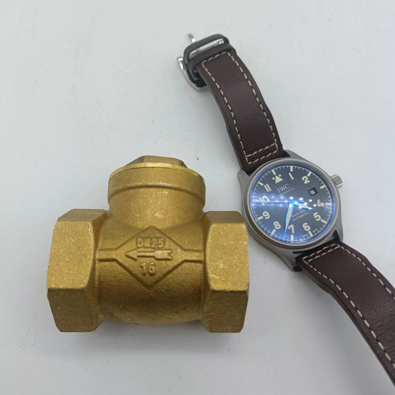 Brass Horizontal Check Valve Non-return Valve Unidirectional Valve Water Meter Pipe Internal Thread Valve DN25 4/2"
