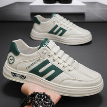 ��Ь�����ٴ����e��Ь��ʿƤ���ˮ�����\��һ�_���p��ܛ��С��Ь