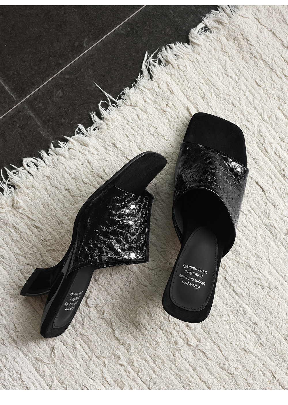 Sandal cao gót nữ mũi vuông hở ngón, gót xuồng 7 cm, da cừu mềm — màu đen, màu trắng ngà chi tiết 17
