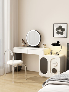 ��ʽ�͹��й��L��y̨С�������Ҍ�ľ��y̨����һ�w���y̨��С��