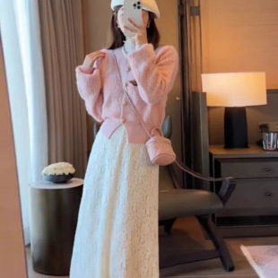 �ﶬ�b����һ���׽�������Ư����ɫë�°���ȹ�ɼ����bȹ�＾���b