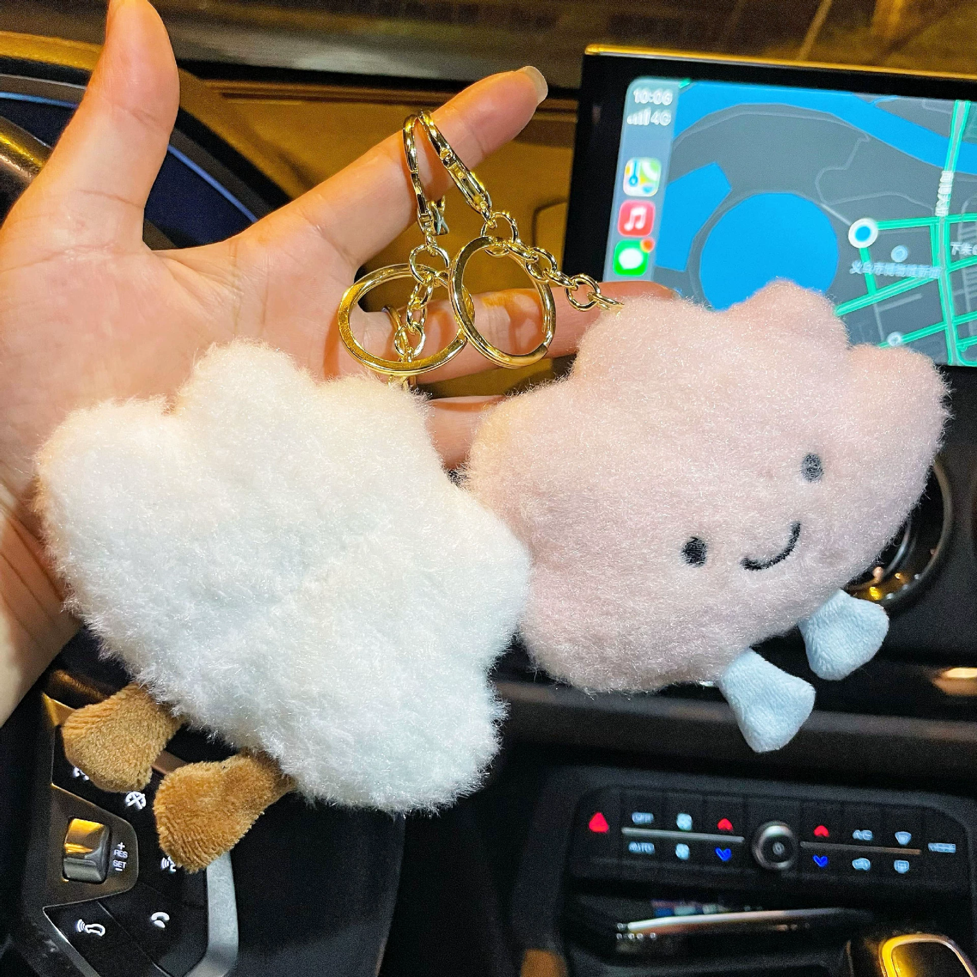 Creative plush doll, cartoon keychain, pendant for students, bag accessory, cloud