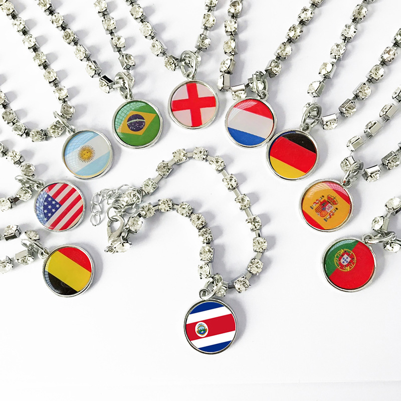 Creative World Cup dumaloq marjon taqinchoqlari, qotishma tomchilatib turadigan rinstones bilaguzuk, zamonaviy va noyob uslubda, omborda mavjud.