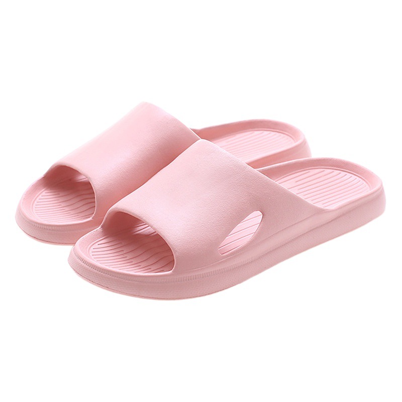 Nuevas zapatillas Zapatillas simples hogar hombres y mujeres pareja baño Baño antideslizante zapatillas fábrica al por mayor