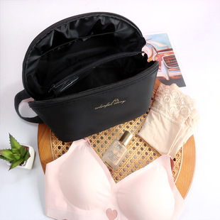 ���Ѓ����ռ{���ɝ���x�����y����һ �����m�Ӄ�ѝ�����ռ{��