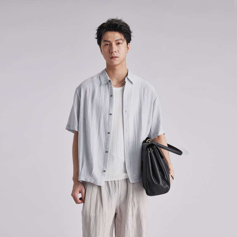 UO77779 그레이