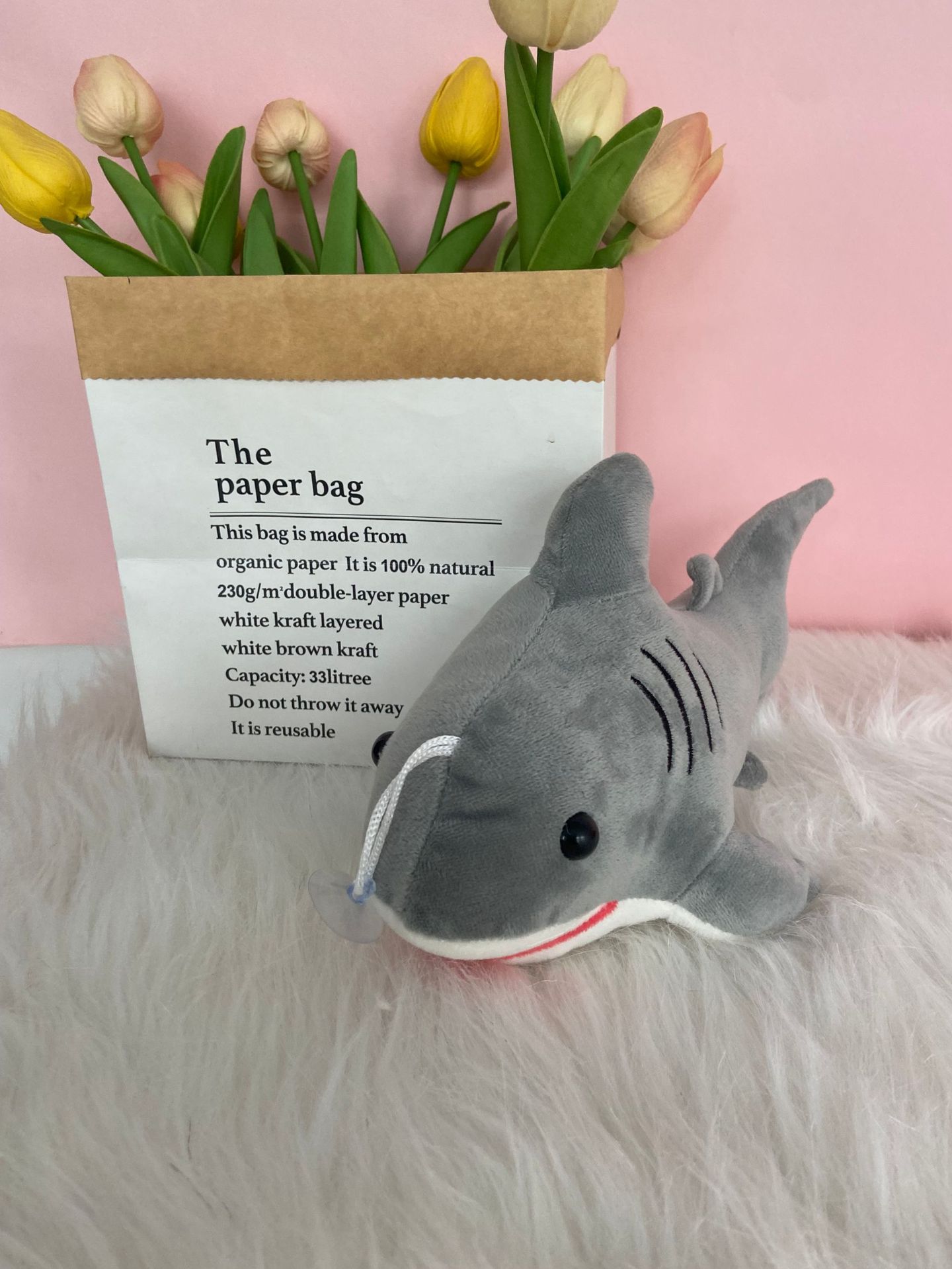 Fábrica al por mayor de 8 pulgadas máquina de agarre muñeca muñeca boda lanzamiento anillo de regalo muñeca puesto de peluche boutique de juguetes de peluche