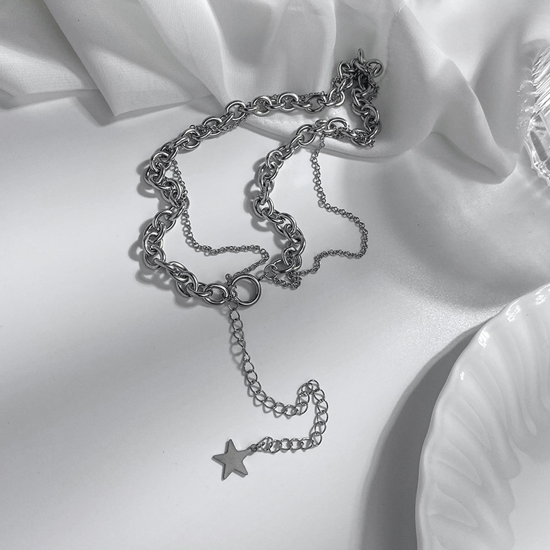 Vente En Gros Bijoux Chaîne Épaisse Collier Pendentif Gland Étoile Nihaojewelry display picture 4