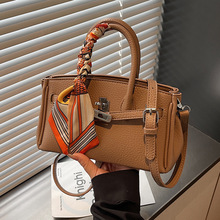 �羳�͹��K���P�����Ů��2026�¿�߼���С��������ٴ�б���