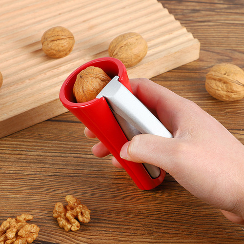 Multifunctional nut opener walnut clip funnel type hazelnut clip nut cracker nut shelling tool