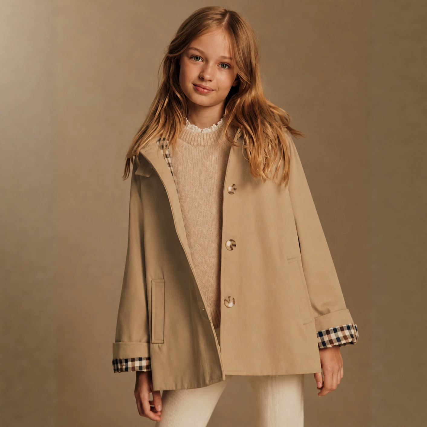 New autumn/winter children's coat, mid-length waterproof windbreaker for girls, detachable hooded collar coat for toddlers and preschoolers.