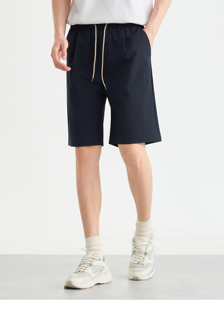 Quần short nam kaki dáng suông cạp chun thoáng khí — đen chi tiết 18