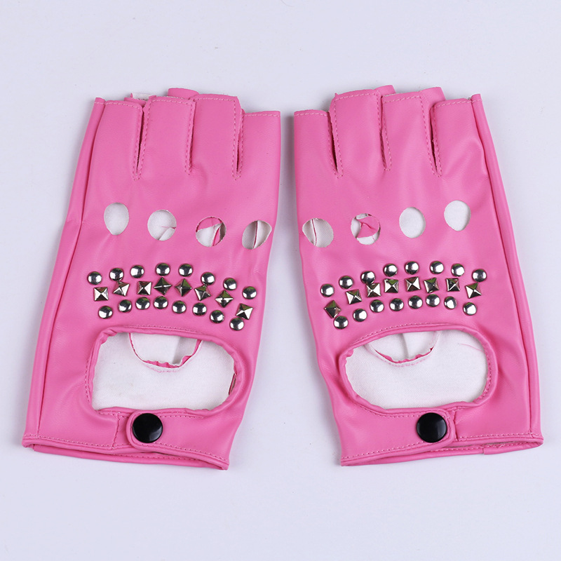 Hip hop medio dedo guantes club nocturno para hombres guantes de remache de baile de polo rendimiento baile de primavera y verano rendimiento de baile guantes de cuero