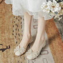 蝴蝶结中跟香槟色婚鞋新娘鞋粗跟方头单鞋女伴娘鞋日常可穿不累脚