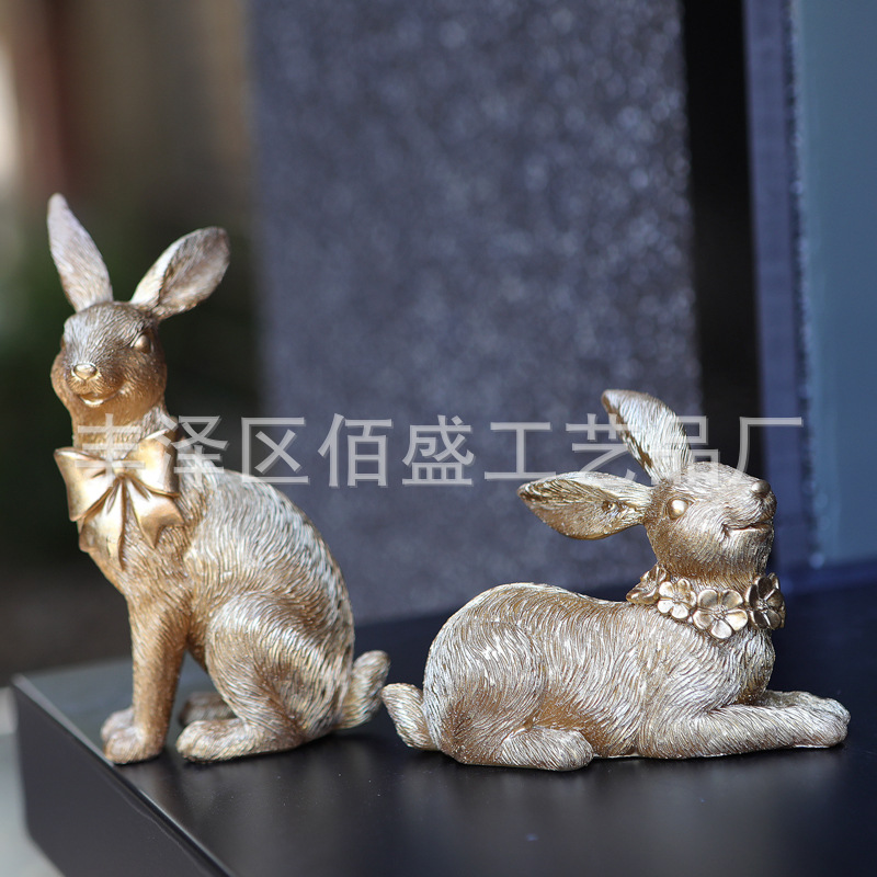 Transfronterizos nuevas decoraciones de resina de Pascua pareja de simulación conejo regalo creativo decoraciones de escritorio para interiores
