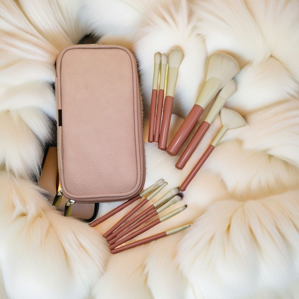必备化妆刷包美容工具包高档pu皮刷收纳出行便携包