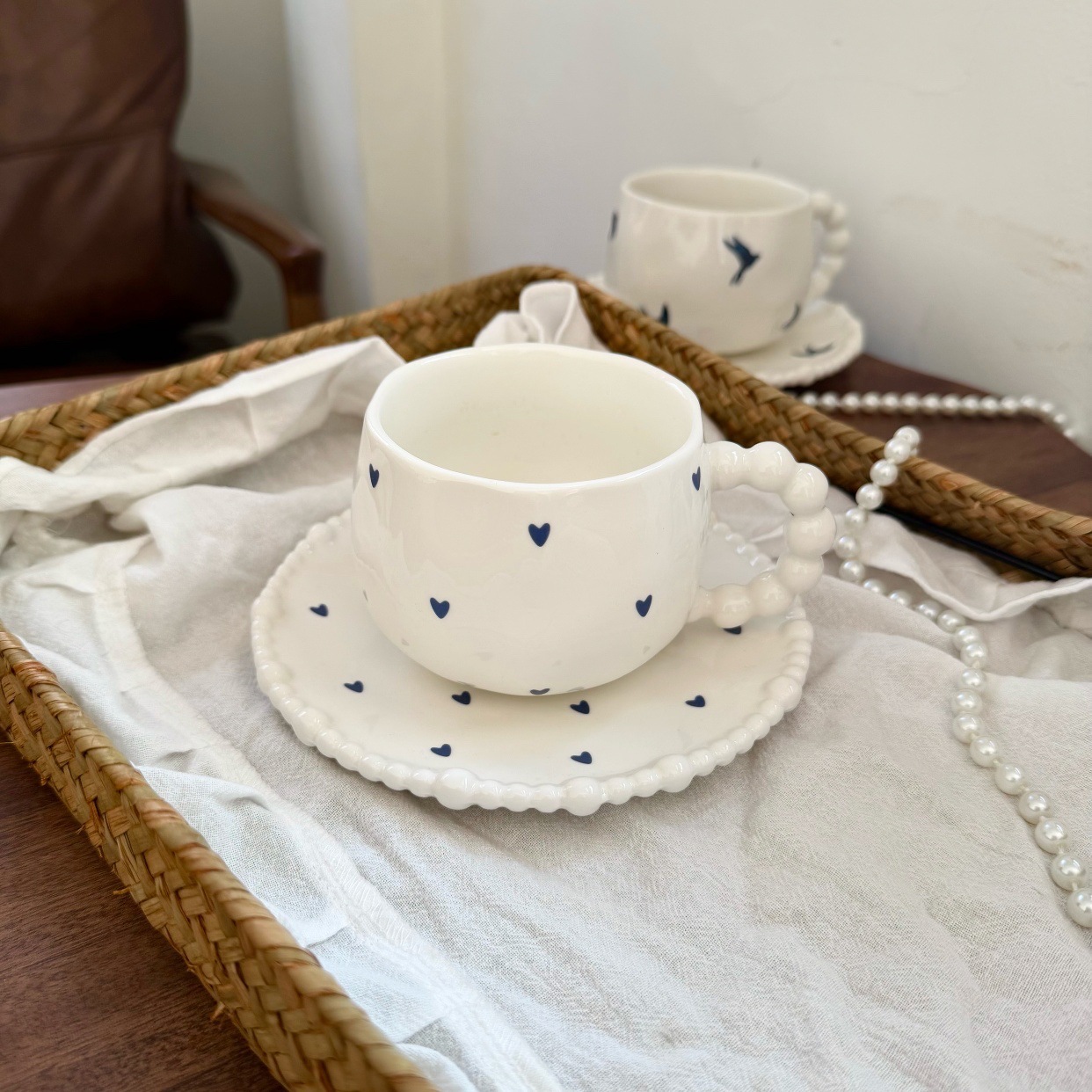 Ins estilo francés mano irregular cerámica taza de café plato mango de cuentas amor plato de té de la tarde taza transfronteriza