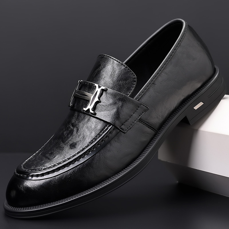 Zapatos casuales de cuero para hombre, nuevos de primavera, de cuero vacuno genuino, formales para negocios, sin cordones, antideslizantes, zapatos planos para hombre. image 8