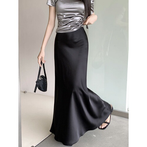 Large size 2024 new satin skirt, elastic waist, slimming fish tail skirt, French long dress, fat mm, 200kg