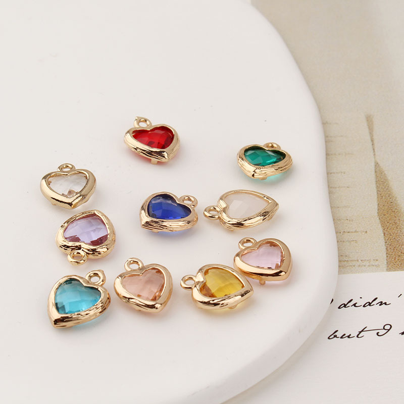 2g Weight Pendant Jewelry Making Type Zircon Inlay Material DIY Jewelry Accessories Classification 1 Piece Quantity Copper Material Heart Shape Pattern Inlay Design IG Style, Shiny Style 1 Piece Copper Zircon Heart Shape Pendant 无
