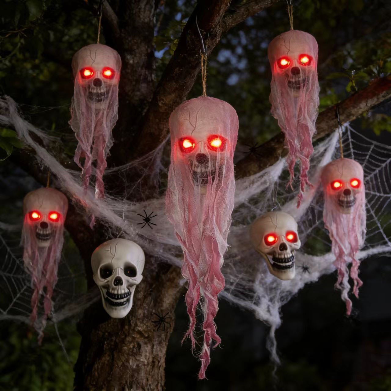 Halloween transfronterizo cráneo luminoso colgar fantasma patio fantasma diseño de la atmósfera del festival de fantasmas accesorios de decoración colgar colgante fantasma