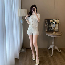 法式复古港风镂空纽扣小香风衬衫女士设计感上衣短裤时尚两件套潮