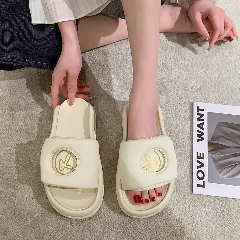 Trendy fashion single strap women's shoes 2023 summer new style women's poop feel comfortable breathable thick bottom outer sandals_voghion.com