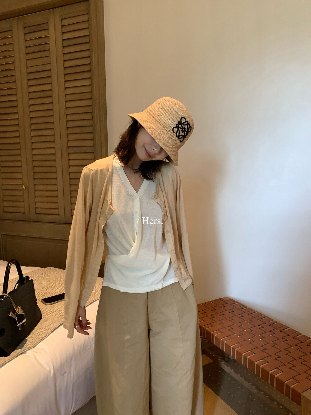 Áo khoác cardigan nữ dệt kim chống nắng cổ tròn tay dài phối màu cơ bản — Hồng sữa, Xám cacbon, màu đen, trắng ngà chi tiết 15